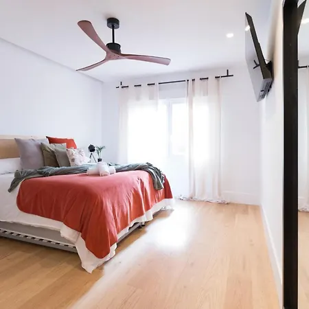 Apartment Amplio Y Moderno Con Tarima Refrescante By Staynnapartments *