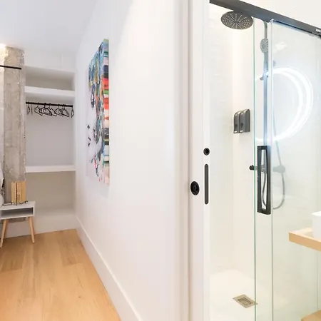 Amplio Y Moderno Con Tarima Refrescante By Staynnapartments Appartement